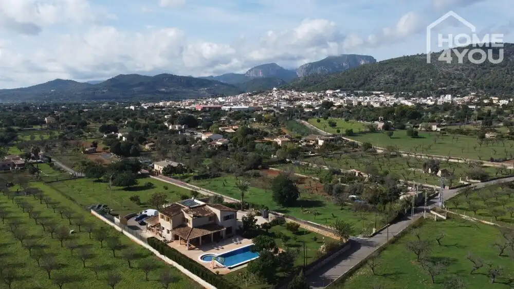 Vista exterior de Casa o chalet en venta en Lloseta con Aire acondicionado, Calefacción y Terraza