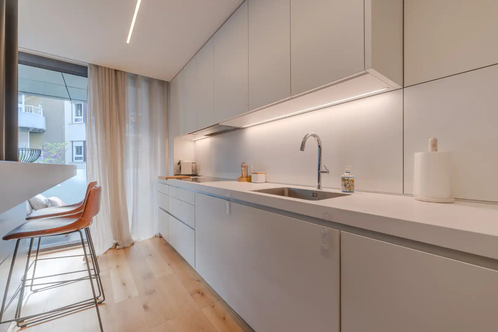 Kitchen of Flat for sale in Girona  with Air Conditioner, Heating and Parquet flooring