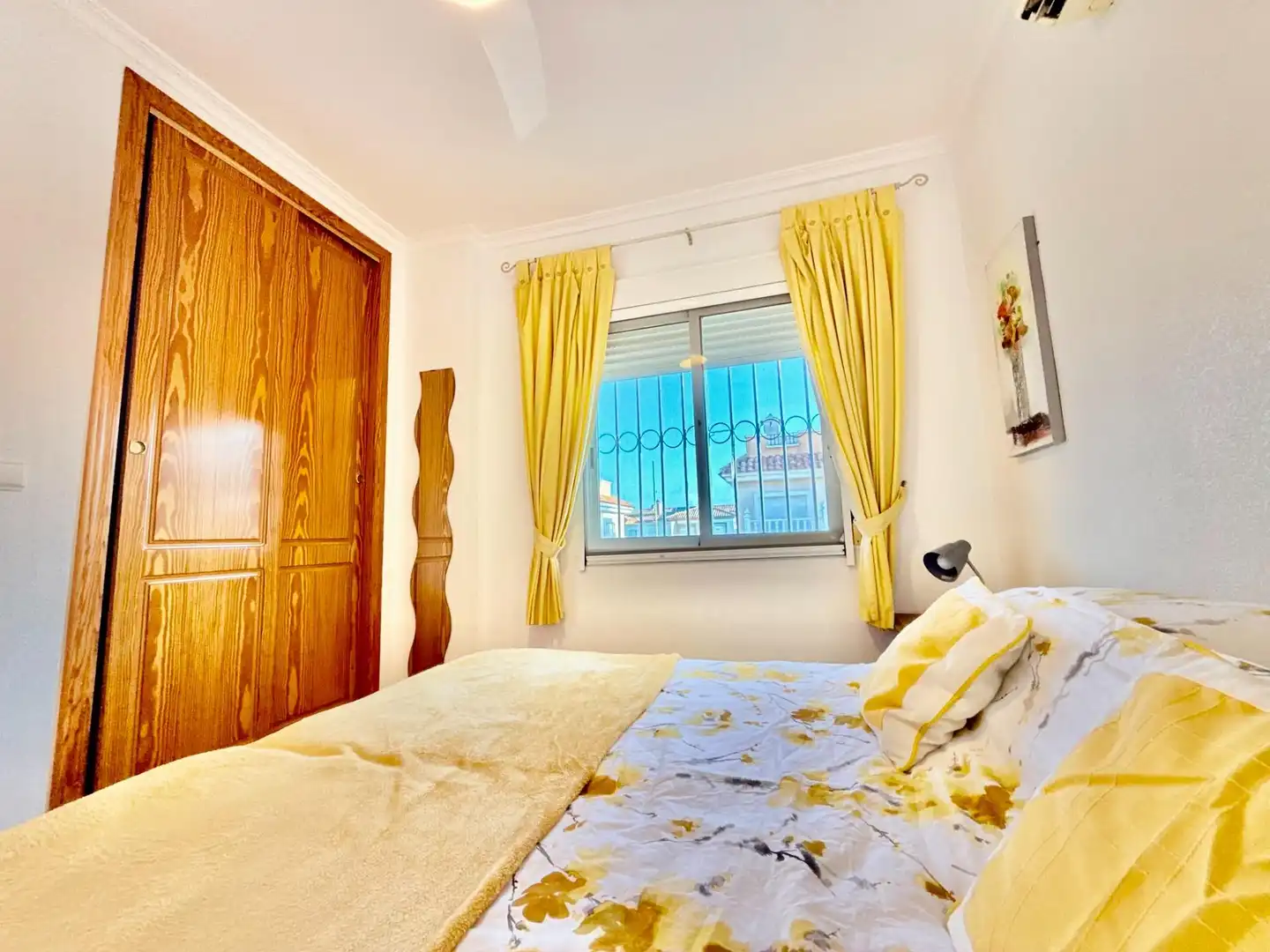 Bedroom of Detached homes for sale in Pilar de la Horadada  with Air Conditioner, Private garden and Terrace