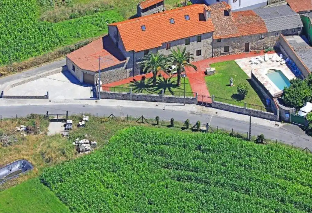 Vista exterior de Casa o chalet en venta en Lousame con Calefacción, Jardín privado y Parquet