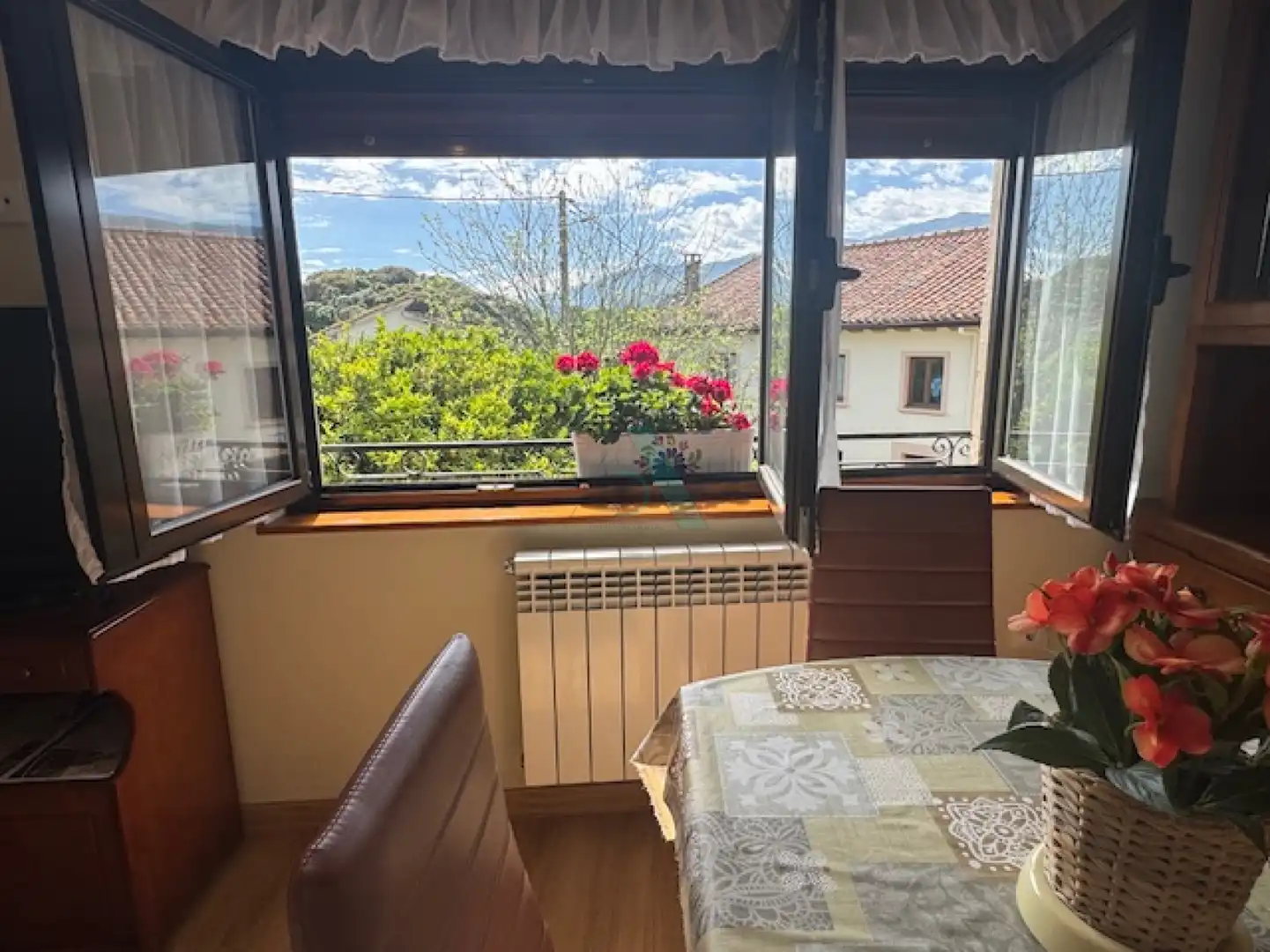 Terrassa de Casa o xalet en venda en Llanes amb Jardí privat