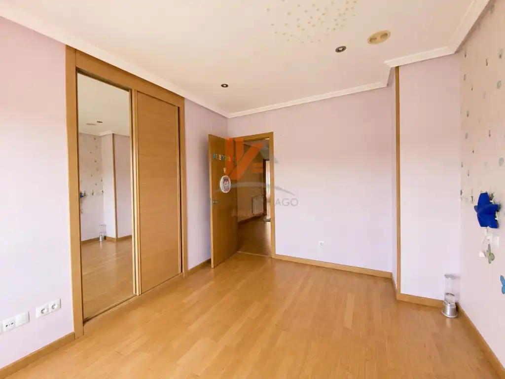 Casa adosada en venta en Rua Fontela, O Pino
