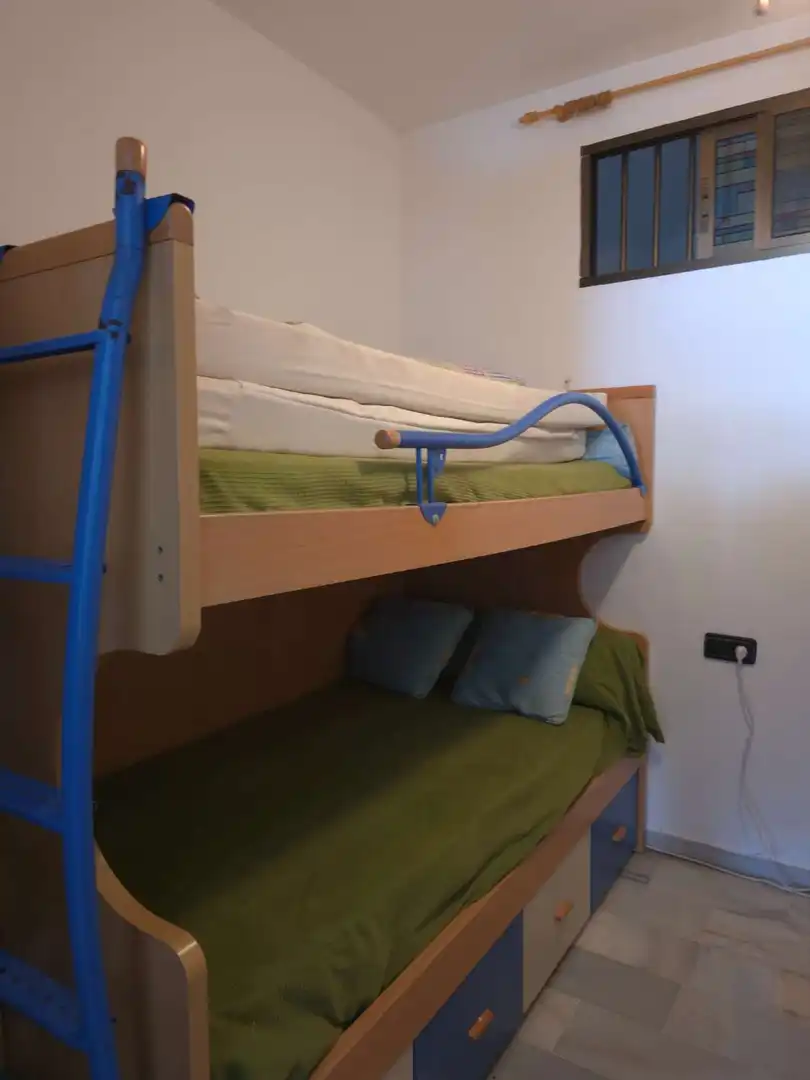 Dormitori de Apartament en venda en Torrox amb Moblat