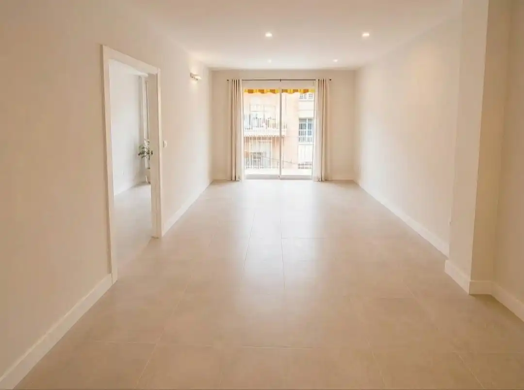 Wohnung mit Aufzug zum Verkauf in Vélez-Málaga ciudad, imagen 2