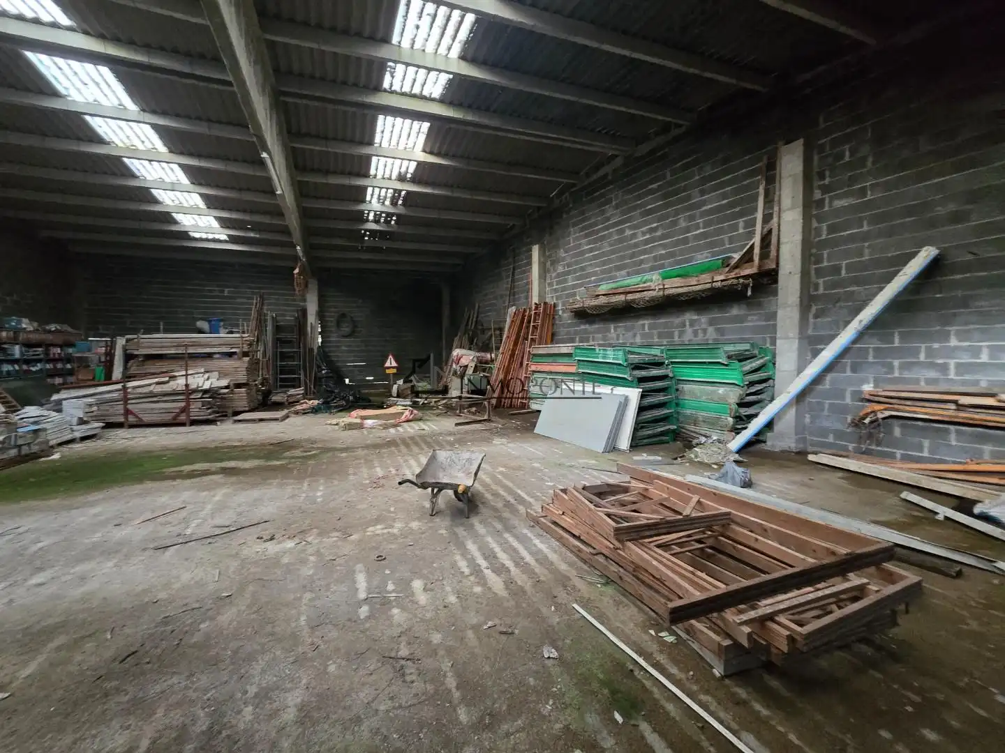 Nave industrial en venta en Pontevedra Capital 