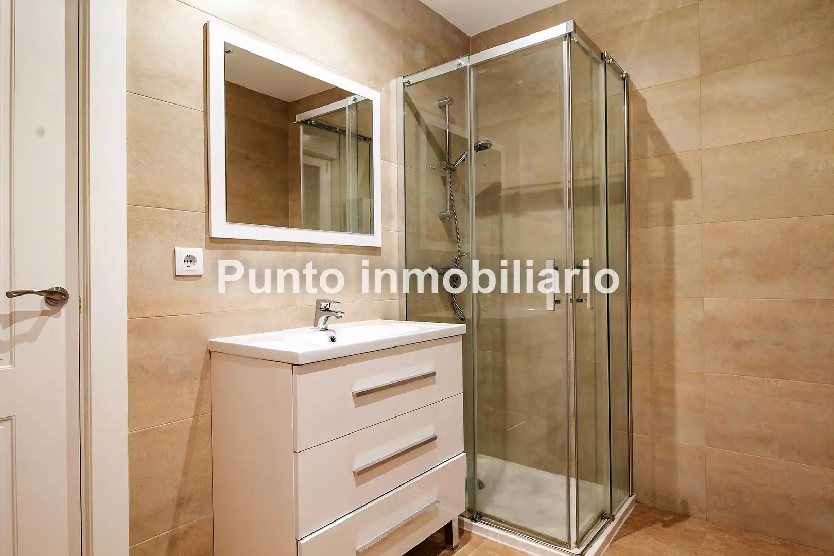 Flat with lift to rent in Calle San Lorenzo, imagen 17
