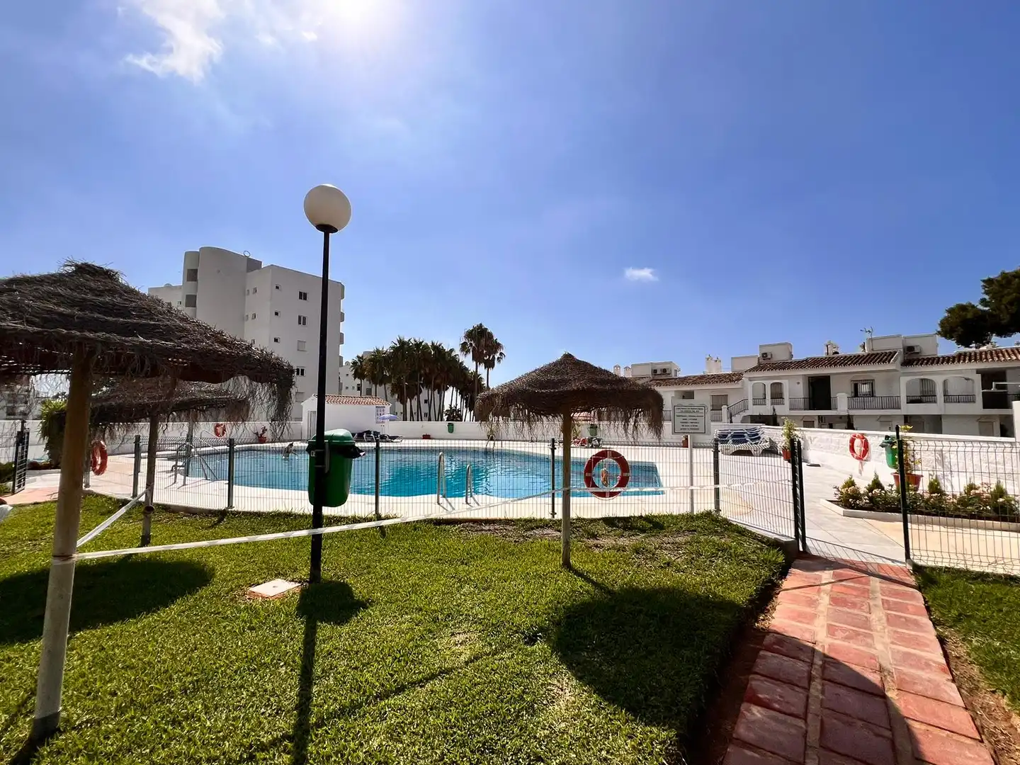 Apartamento de alquiler en Mar de Calahonda, 3, Calahonda