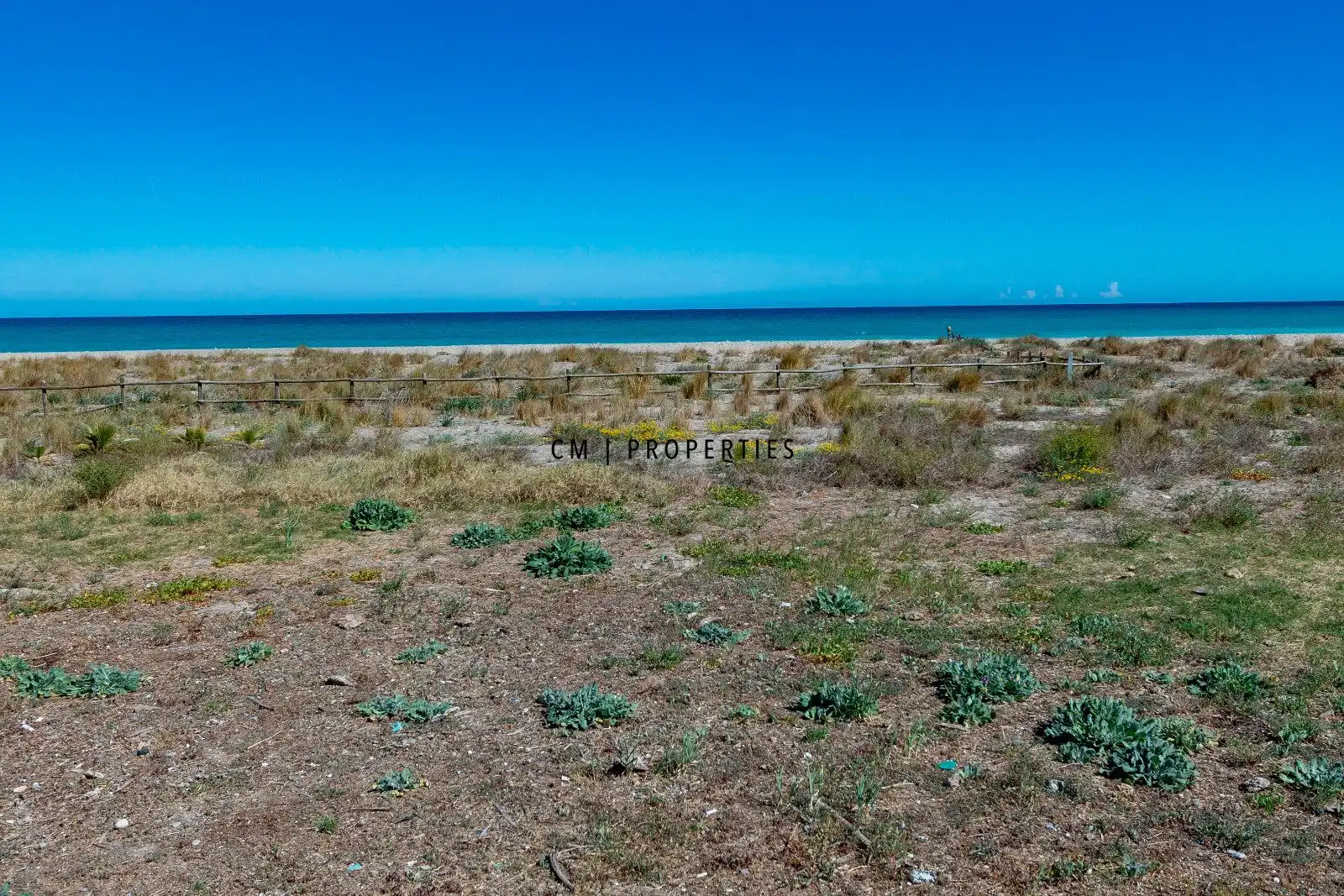 Attic for rent in Costa Brava, Almenara