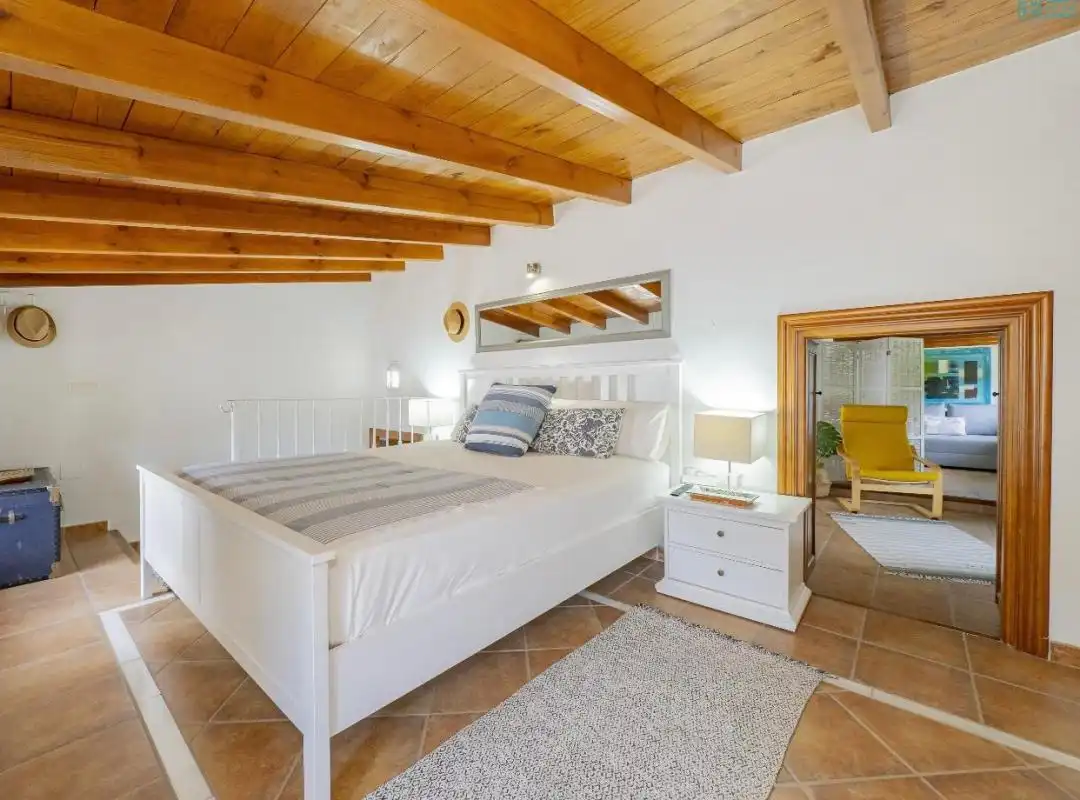 Dormitori de Finca rústica de lloguer en Alhaurín El Grande amb Aire condicionat, Calefacció i Jardí privat