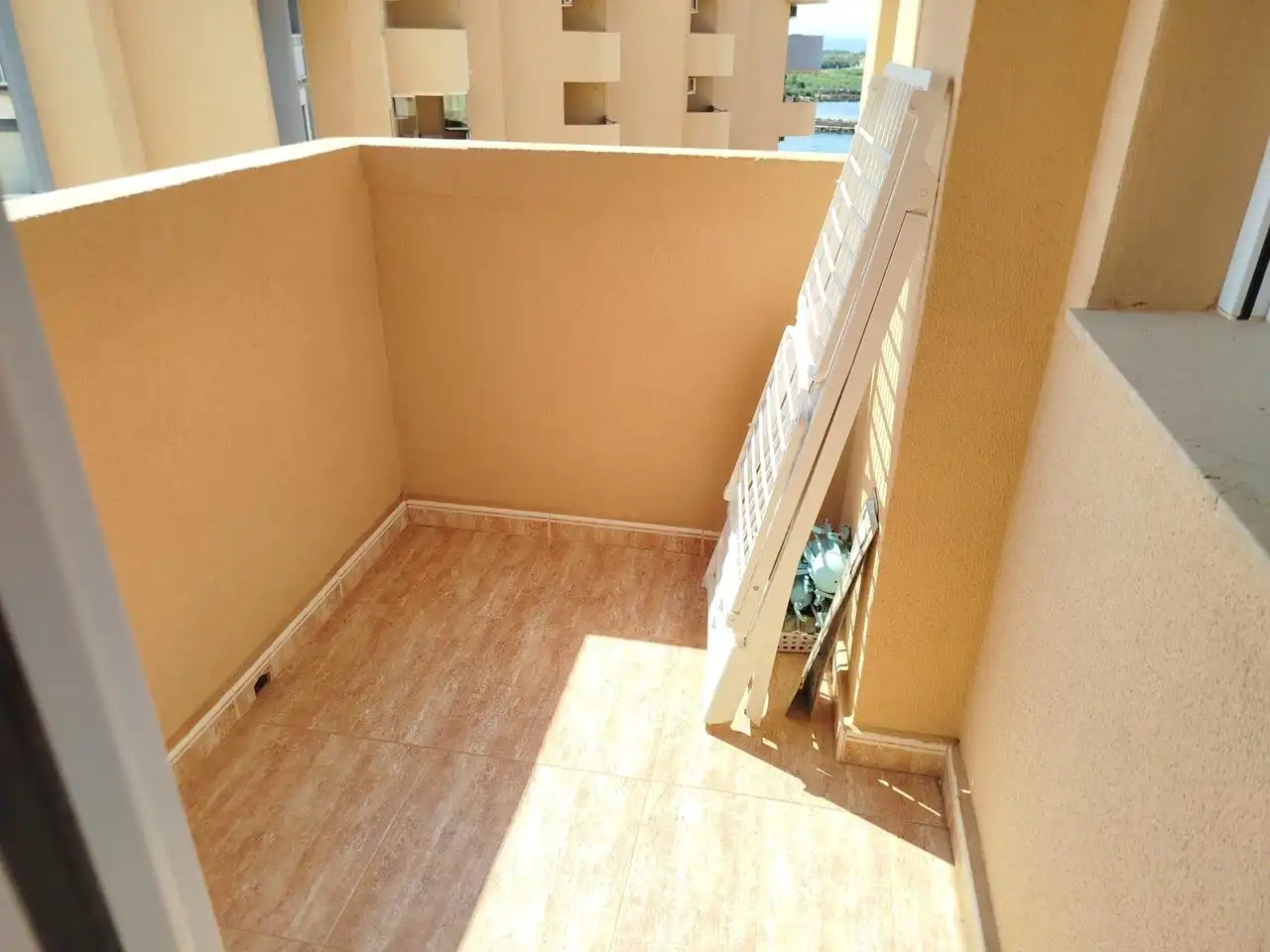 Terraza de Apartamento en venta en La Manga del Mar Menor con Aire acondicionado, Calefacción y Terraza