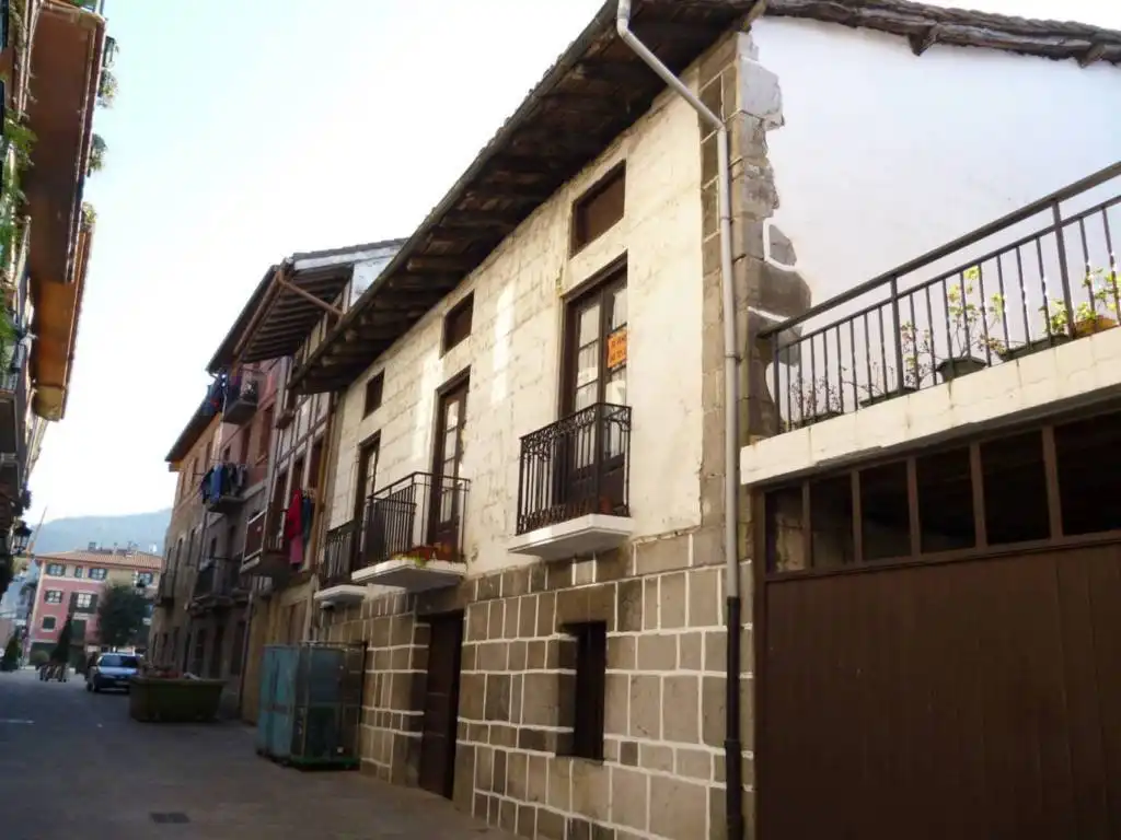 Außenansicht von Haus oder Chalet zum Verkauf in Areatza mit Terrasse und Möbliert