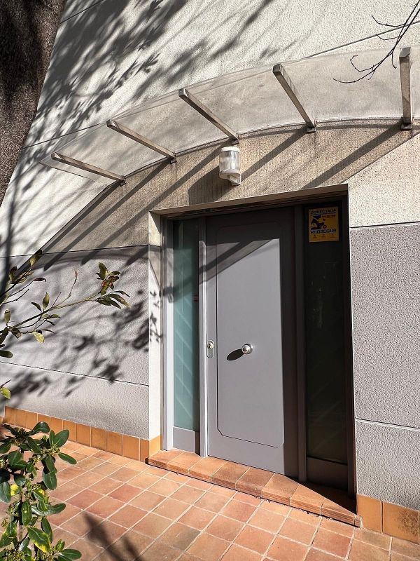 Vista exterior de Casa o xalet en venda en  Barcelona Capital amb Aire condicionat, Calefacció i Terrassa