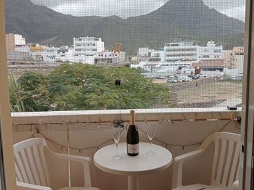 Penthouse with balcony for sale in Avenida Viera y Clavijo
