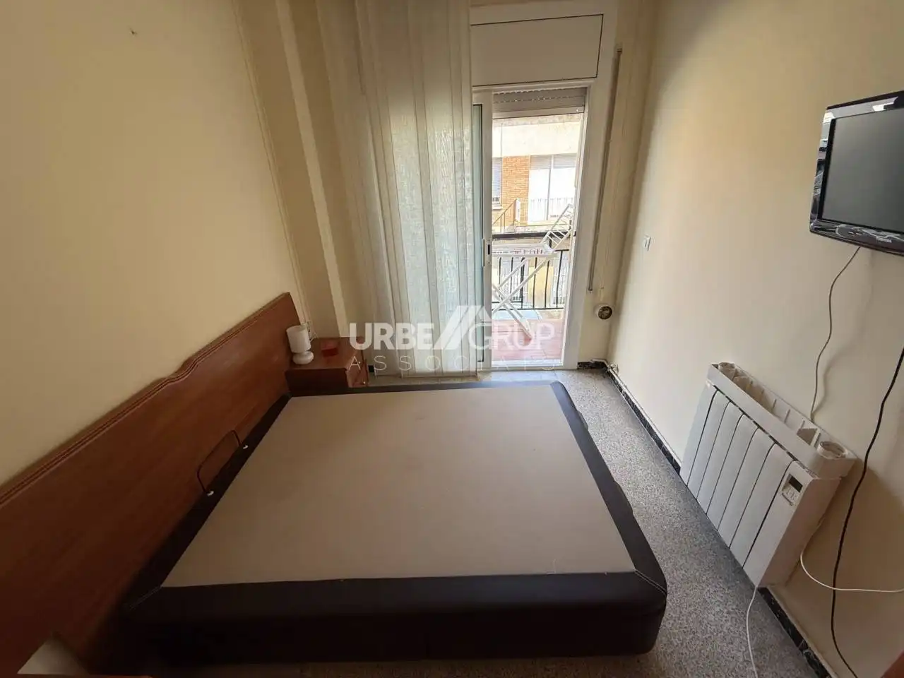 Bedroom of Flat for rent in Terrassa  with Heating and Balcony