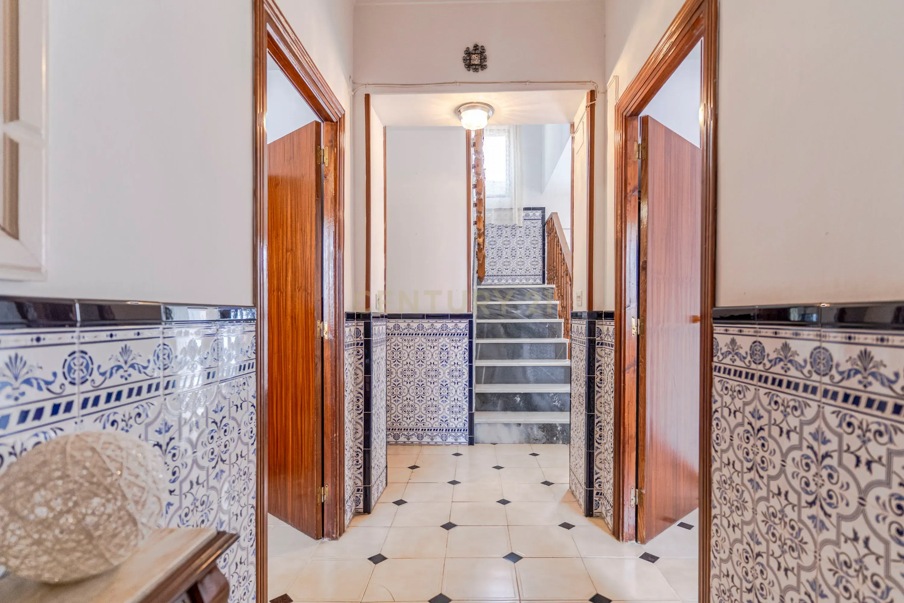House or chalet for sale in Íllora  with Balcony