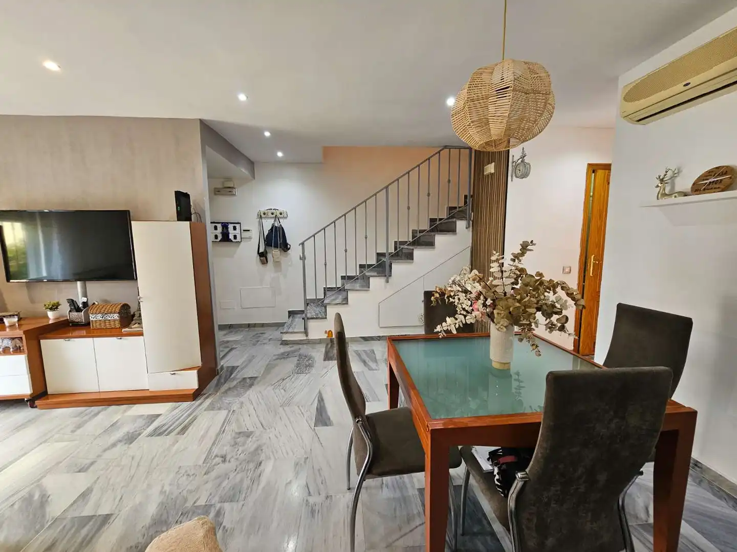 Casa o chalet en venta en Alhaurín de la Torre con Aire acondicionado, Calefacción y Terraza