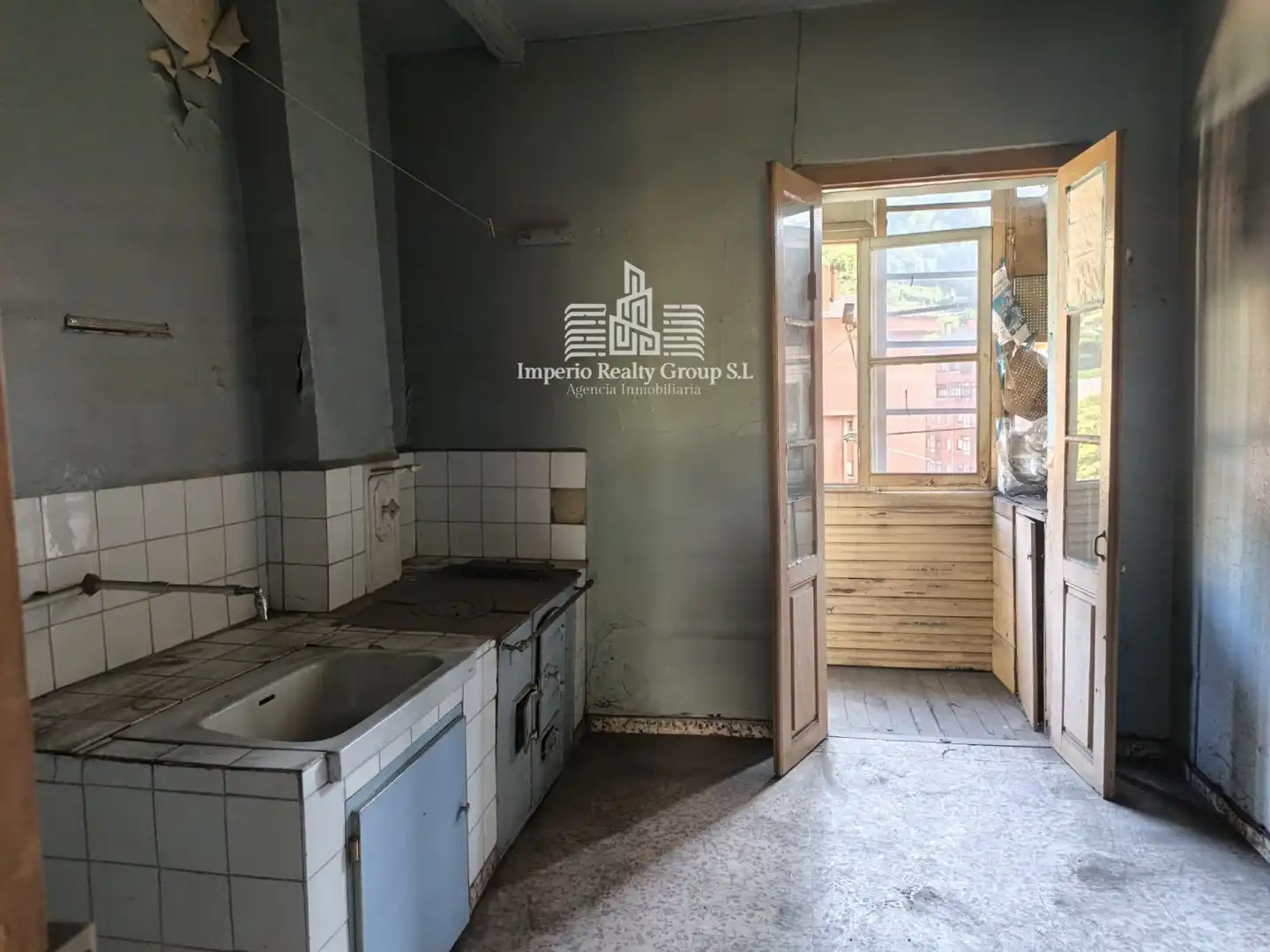 Cuina de Edifici en venda en Mieres (Asturias)