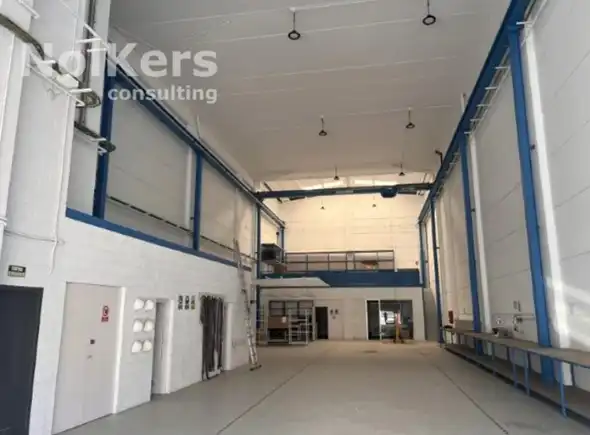 Exterior view of Industrial buildings for rent in Barberà del Vallès