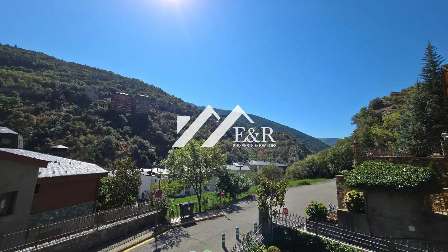 Vista exterior de Casa o chalet en venta en Sant Julià de Lòria con Jardín privado y Terraza