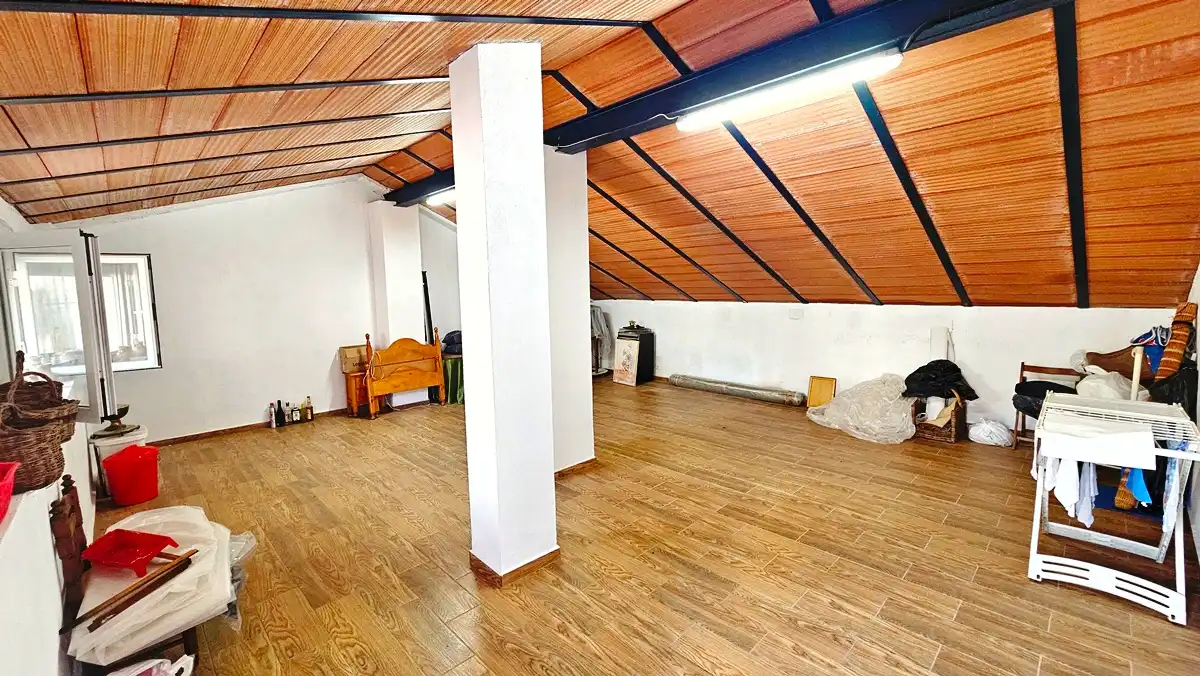 Haus oder Chalet zum Verkauf in Cortegana mit Privatgarten und Abstellraum