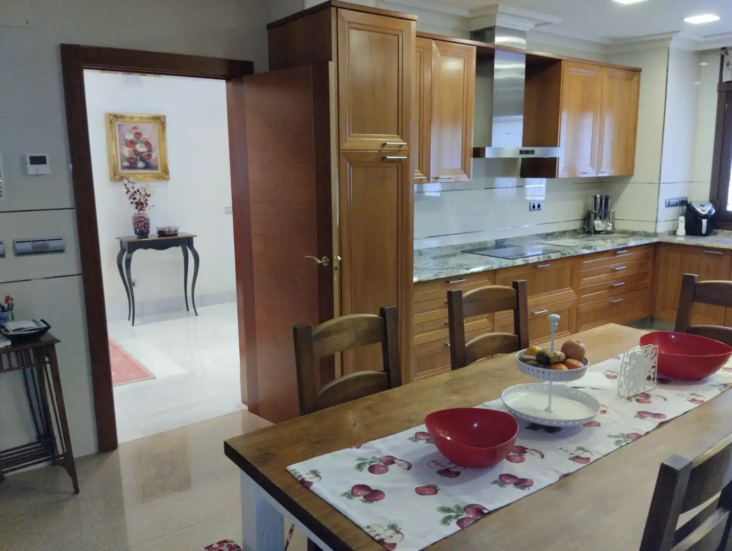 Kitchen of Houses for sale in El Escorial  with Air Conditioner, Heating and Private garden