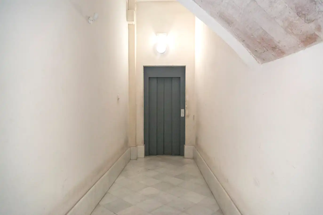 Piso con terraza en venta en Carrer de Pere Serafí, imagen 4
