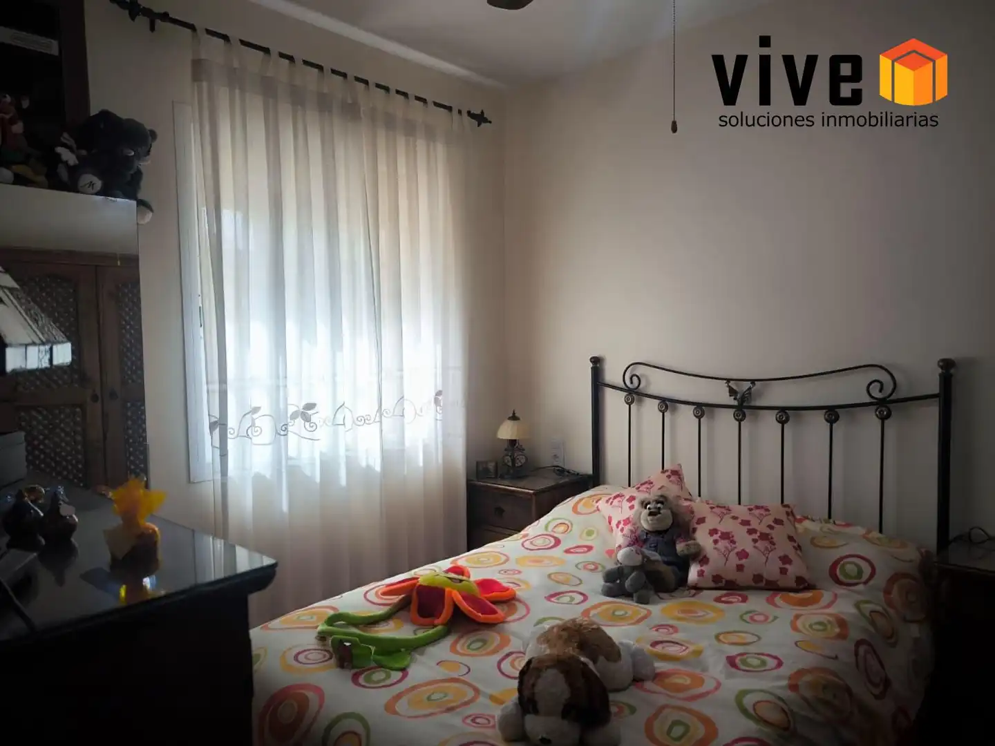 Bedroom of Flat for sale in Sevilla  with Air Conditioner
