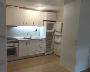 Cuina de Apartament de lloguer en  Murcia Capital amb Aire condicionat, Calefacció i Moblat