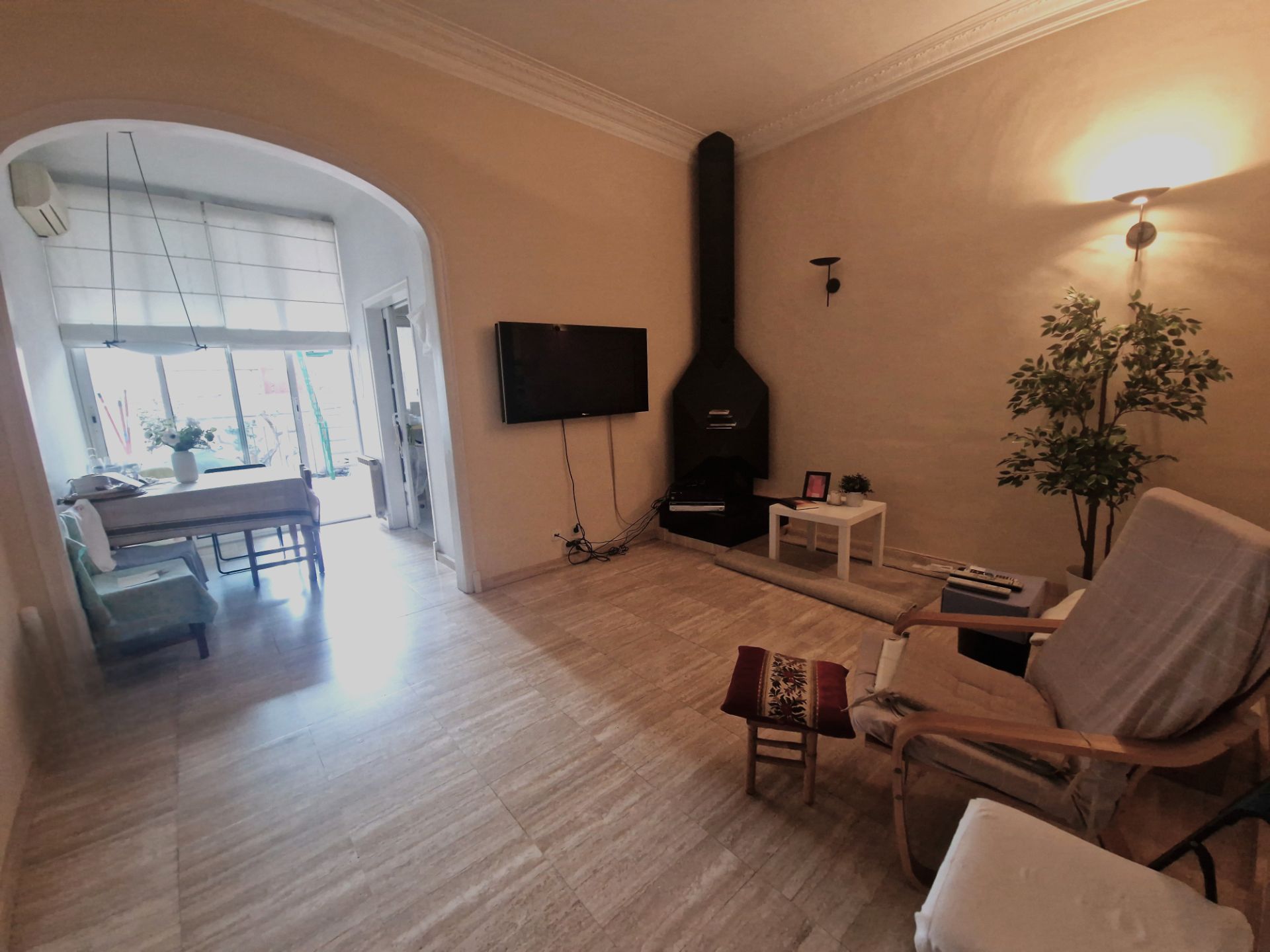 Sala d'estar de Casa adosada en venda en Badalona amb Aire condicionat, Calefacció i Terrassa