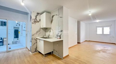 Foto 2 de Piso en venta en Juan de la Cierva, Getafe