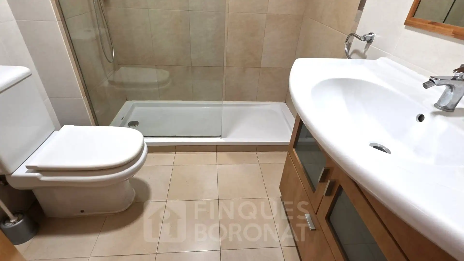 Badezimmer von Wohnung zur Miete in Tarragona mit Klimaanlage, Heizung und Terrasse