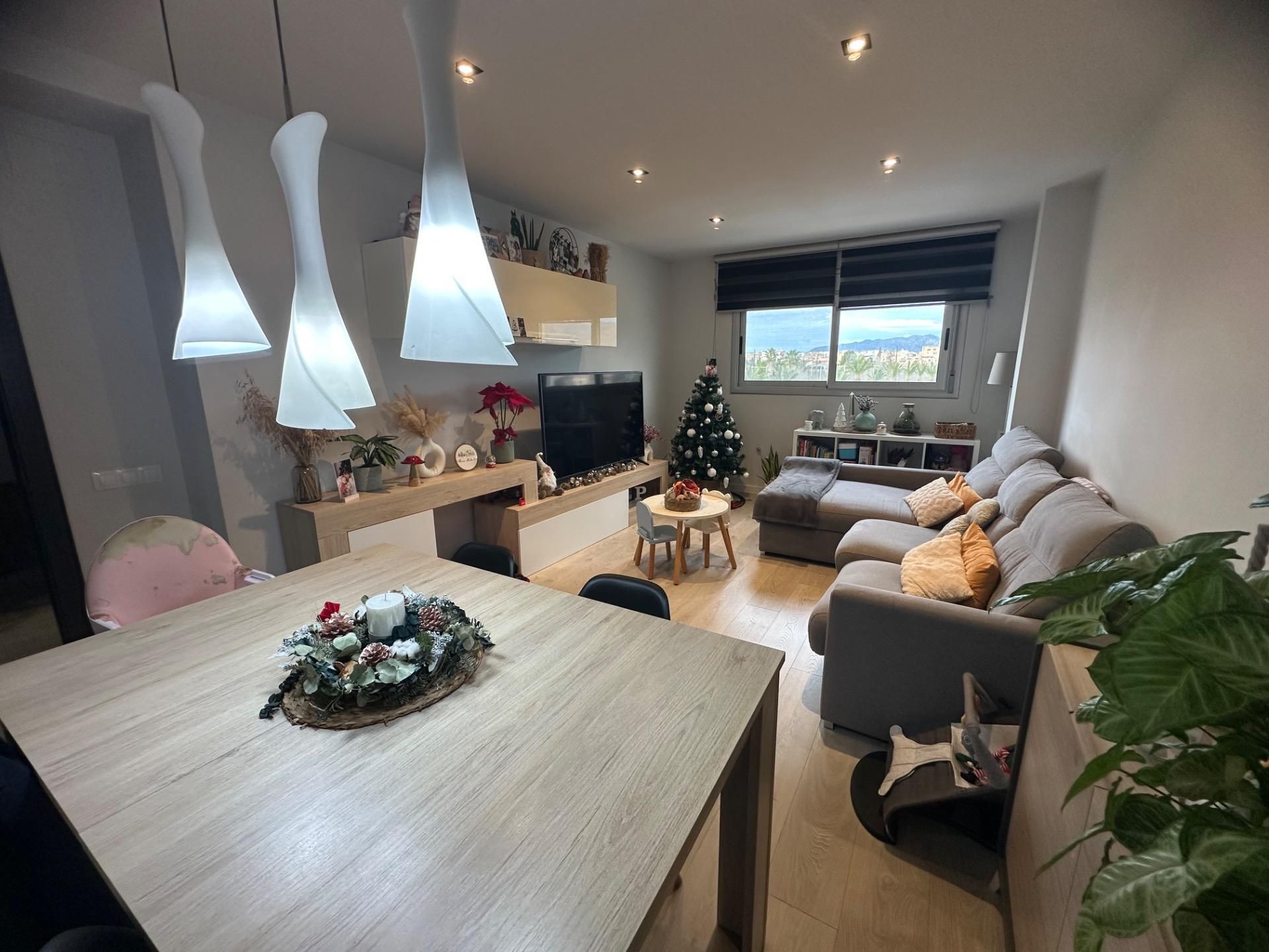 Living room of Flat for sale in Roquetes  with Parquet flooring and Terrace