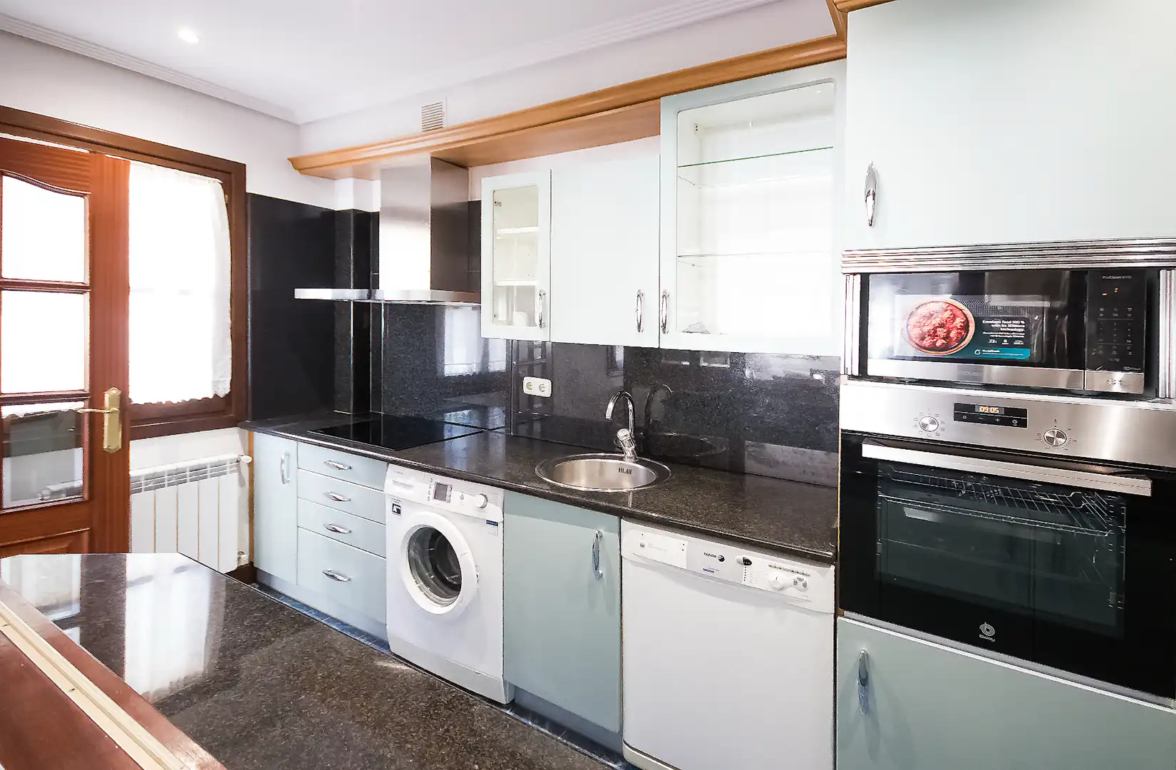 Cocina de Piso en venta en Amezketa con Calefacción, Trastero y Amueblado
