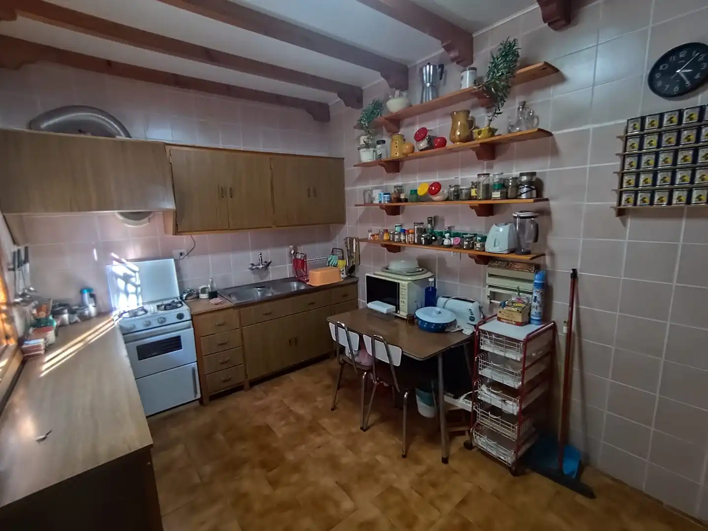 Cuina de Casa o xalet en venda en Úbeda amb Calefacció, Jardí privat i Terrassa