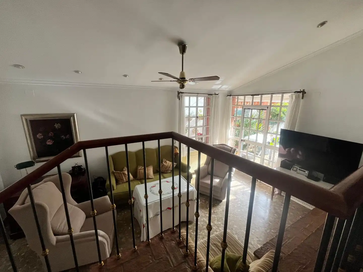 Living room of Houses for sale in Sevilla  with Air Conditioner, Heating and Private garden
