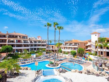 Apartment mit Pool zum Verkauf in Av JM Galvan Bello