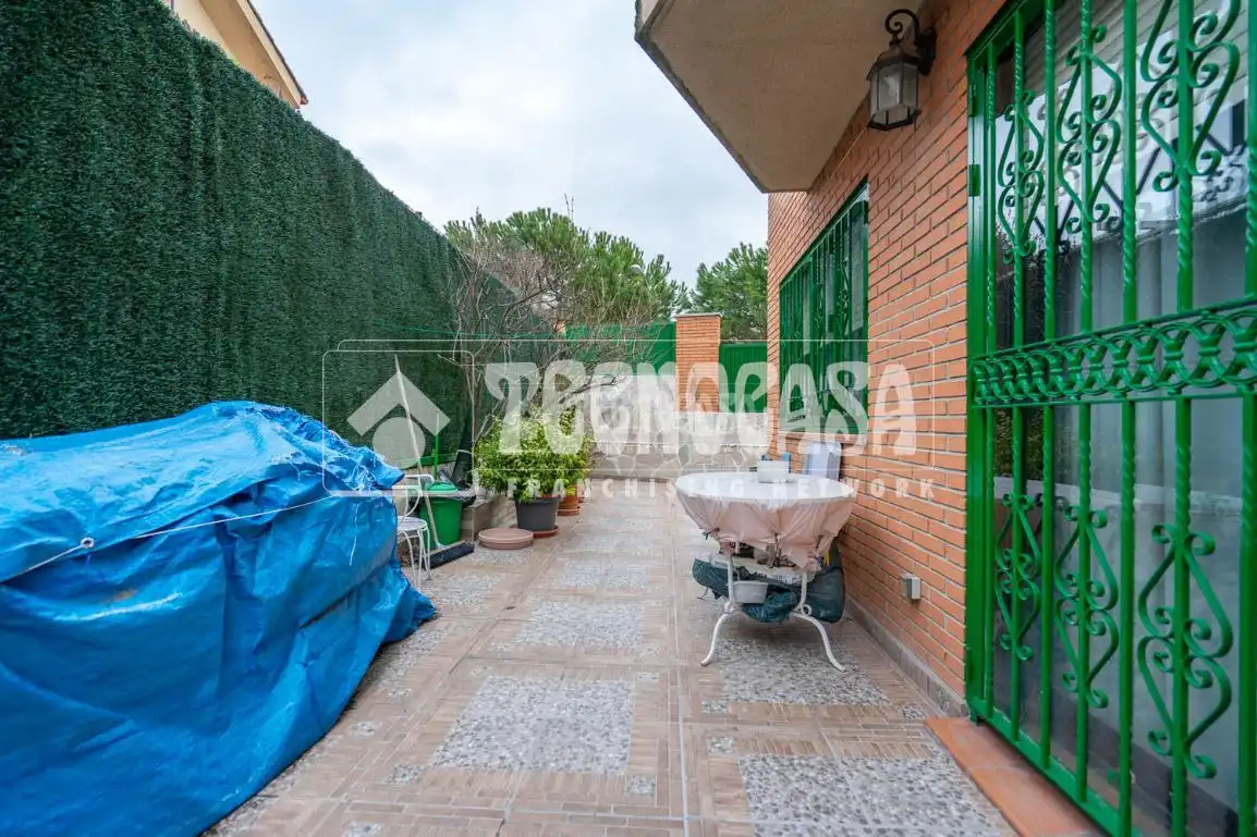 Terraza de Casa adosada en venta en Colmenar Viejo con Calefacción, Jardín privado y Terraza