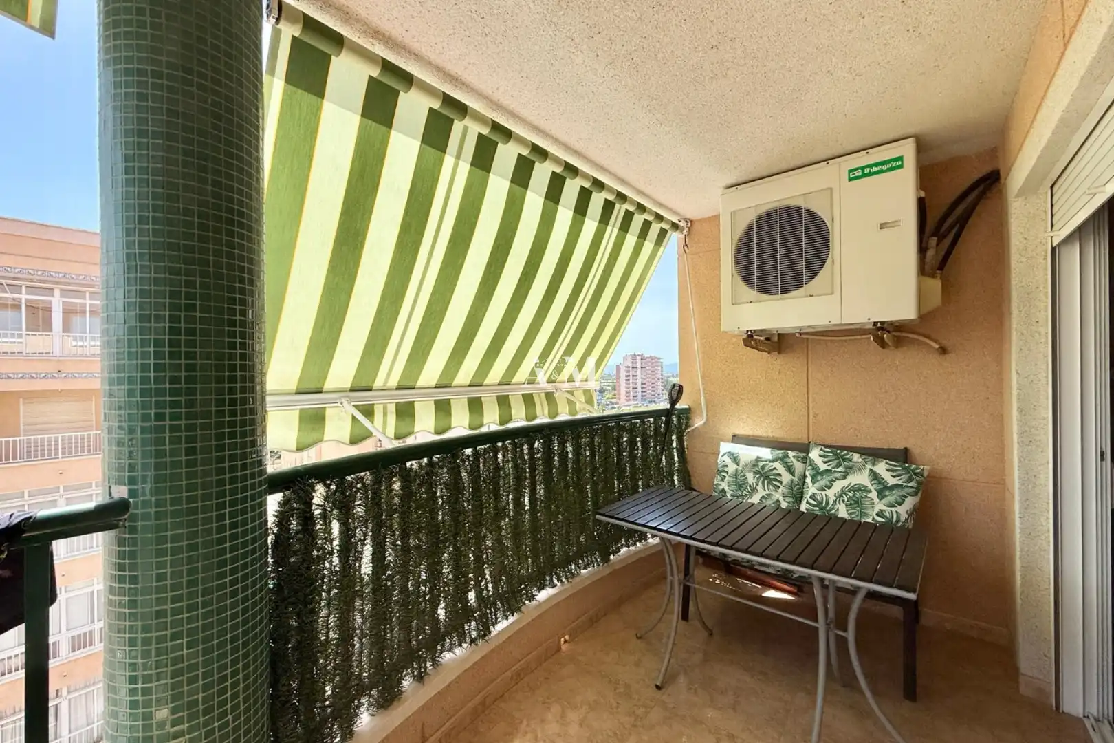 Terrassa de Pis de lloguer en Guardamar del Segura amb Aire condicionat, Calefacció i Terrassa