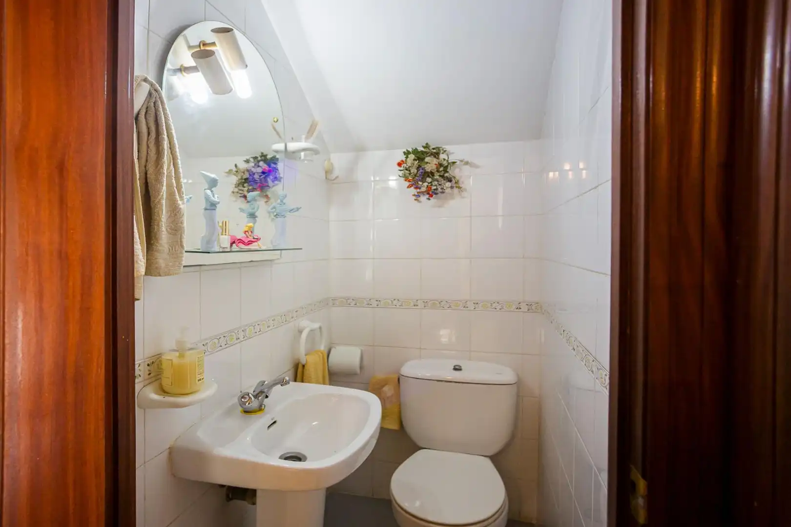 Bathroom of Houses for sale in Córdoba  with Air Conditioner, Heating and Terrace