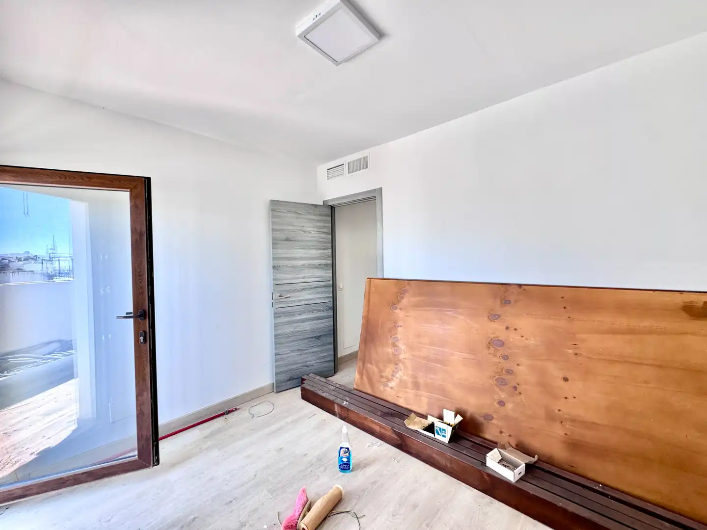 Houses for sale in Nevada  with Air Conditioner, Terrace and Furnished
