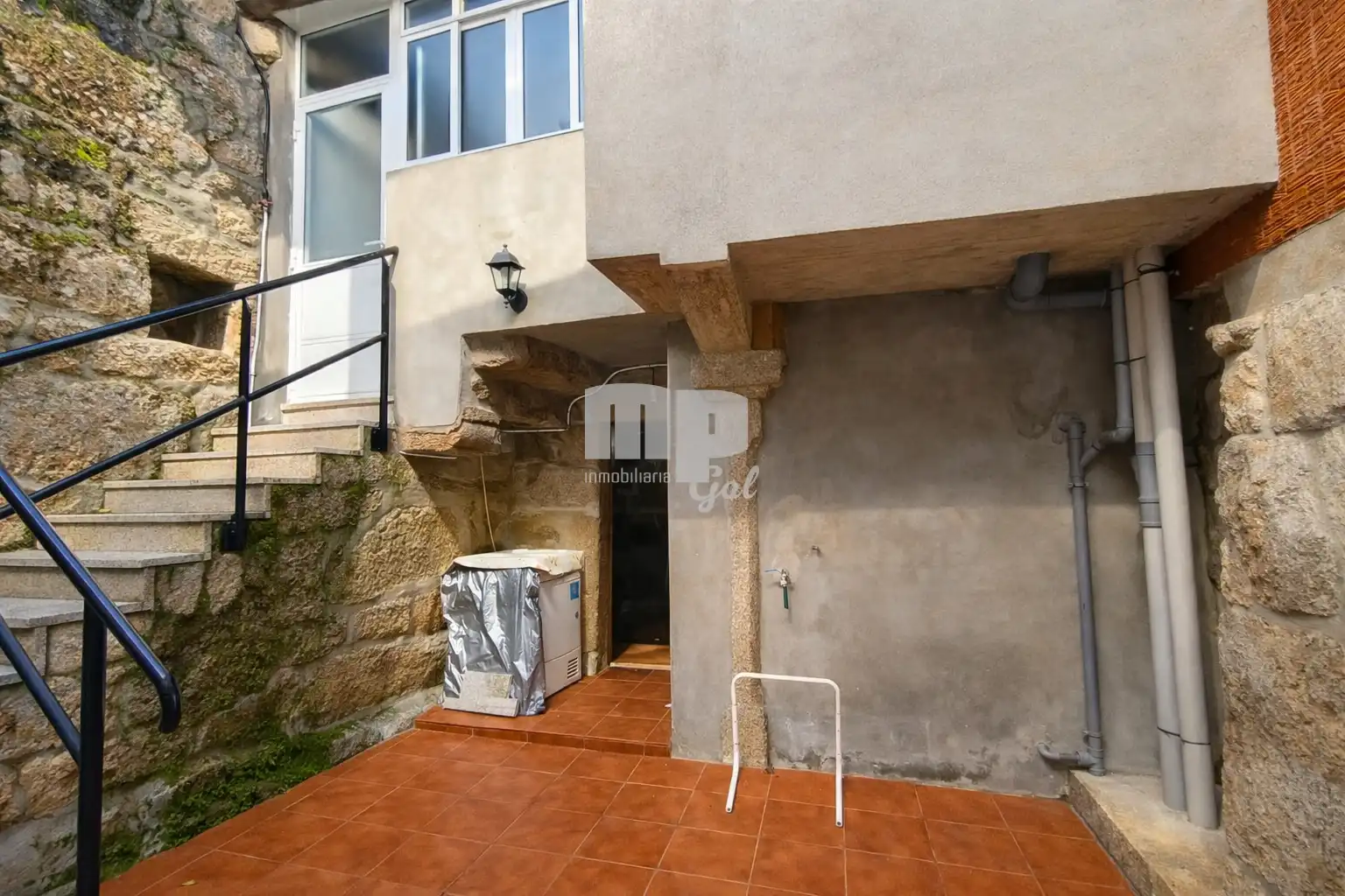 Terraza de Casa adosada en venta en Covelo con Jardín privado, Terraza y Trastero