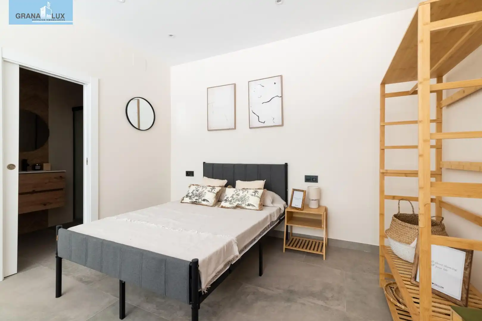 Bedroom of Study for sale in Granada  with Air Conditioner, Heating and Furnished
