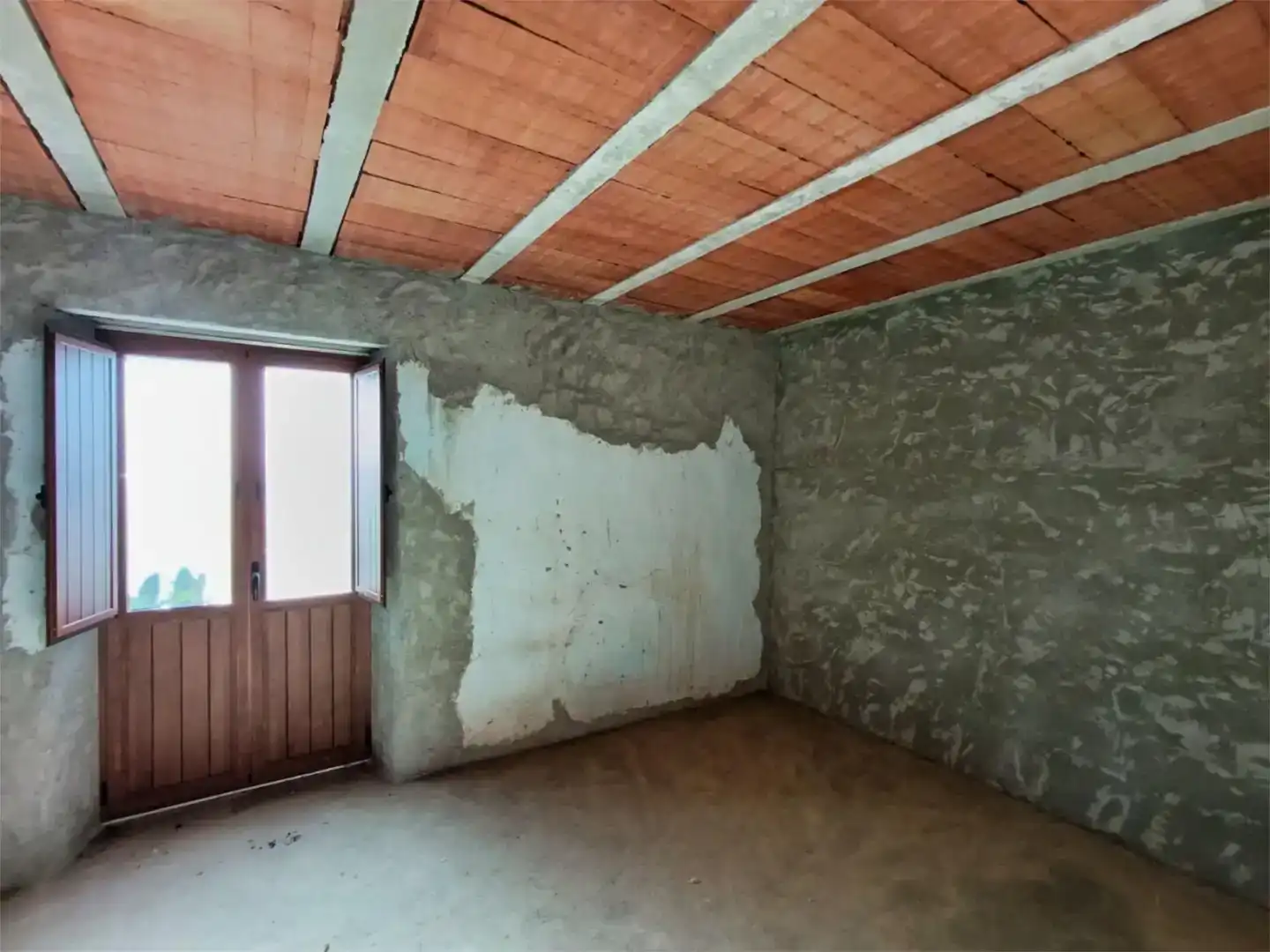 Piso en venta en Canillas de Aceituno con Balcón