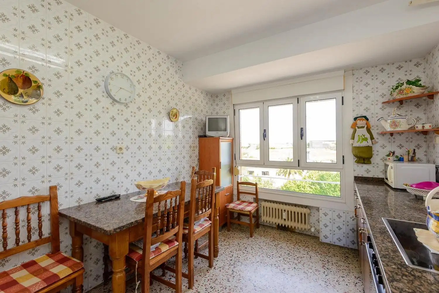 Comedor de Piso en venta en Siero con Calefacción