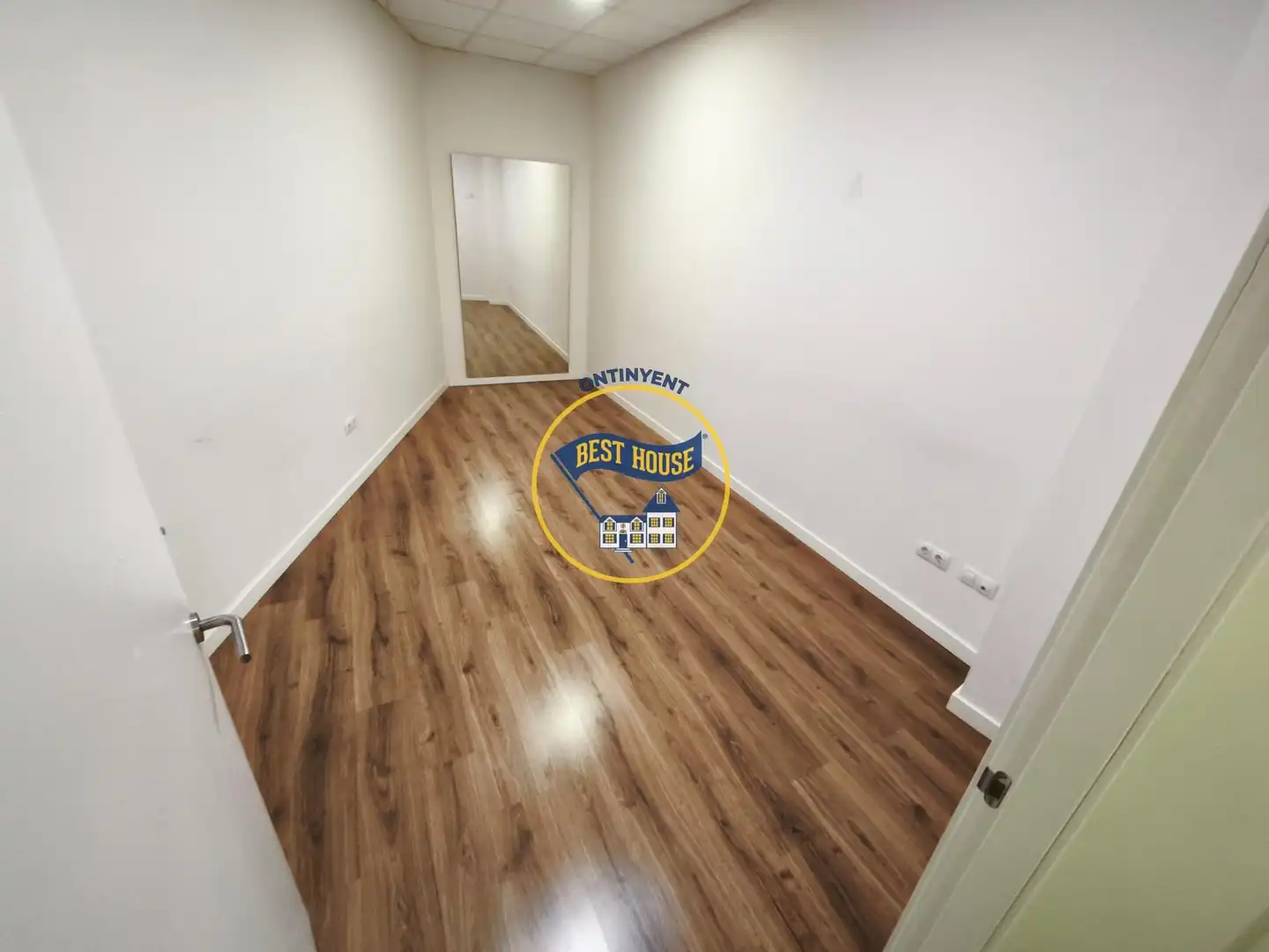 Business premises to rent in Sant Josep - Zona Hospital, imagen 11