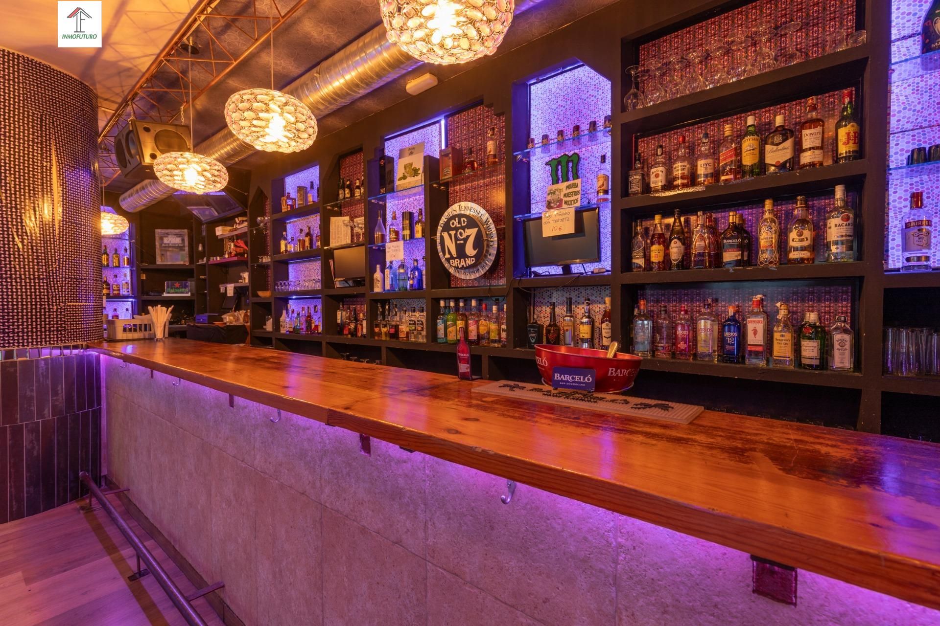 Local de alquiler en Camino de Ronda, Ronda