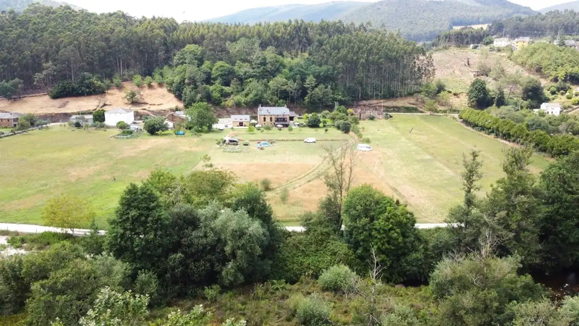 Edificio en venta en San Tirso de Abres