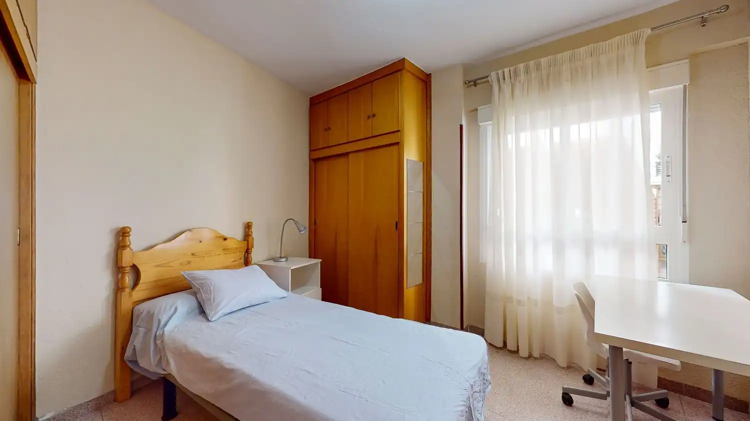 Wohnung zur Miete in Calle Caravija, San Lorenzo
