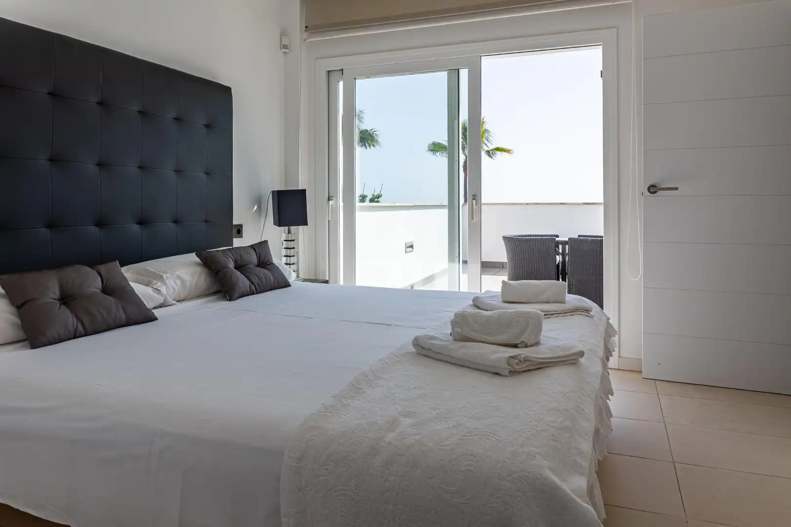 Villa zum Verkauf in Carrer Cristòfor Colom, imagen 17