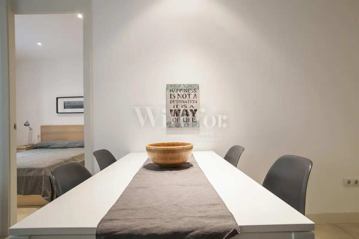 Comedor de Piso en venta en Barcelona con Aire acondicionado, Calefacción y Balcón